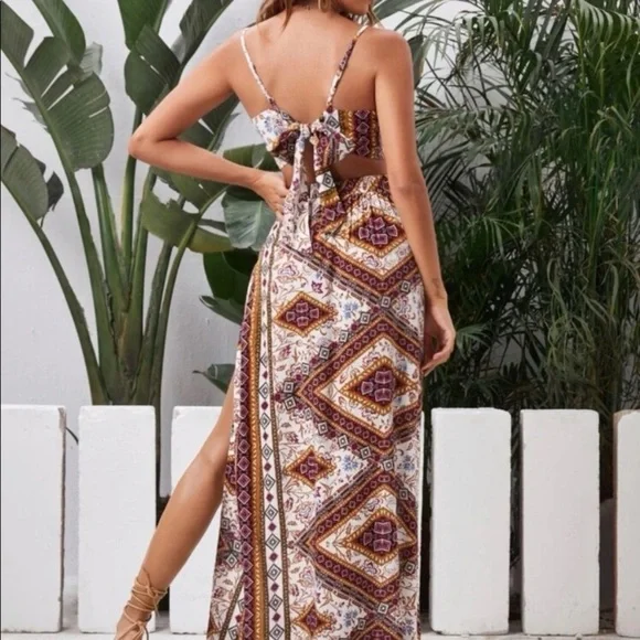 Sexy Tie Back Floral Cami Top & Split Thigh Skirt Set - Picture 3 of 7